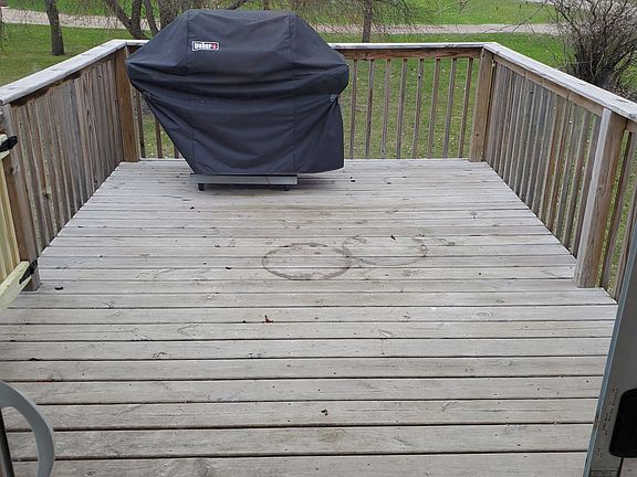 Deck built in 2016