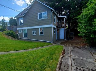1508 11th St #B, Bremerton, WA 98337