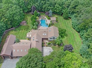 204 Old Forge Rd, Monroe Township, NJ 08831