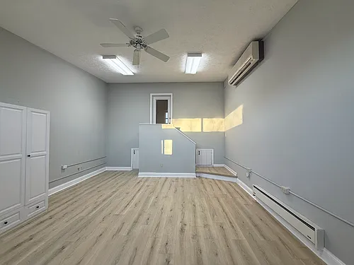 322 Main St #1R Photo 1