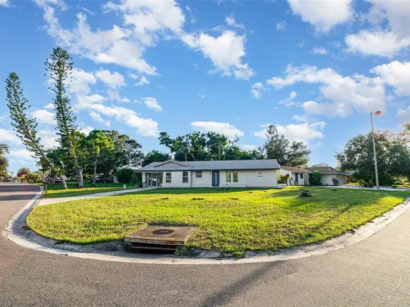 3602 63rd St W, Bradenton, FL 34209