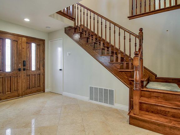 5th image of 2972 Winwood Way