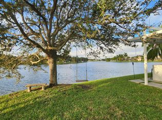12580 NW 20th St, Pembroke Pines, FL 33028