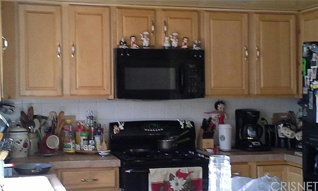 2nd image of 741 W Virginia St