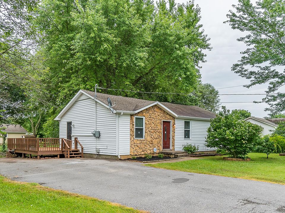 1st image of 321 Woodale Dr