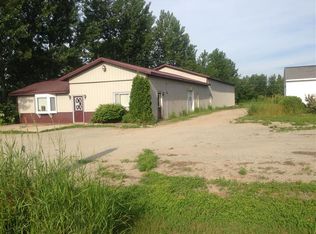 8115 Old 141 Rd, Lena, WI 54139