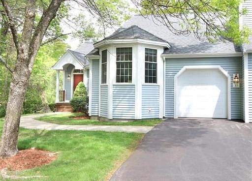 2nd image of 33 Arborwood Dr
