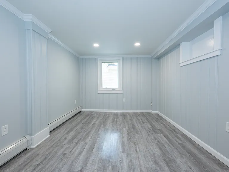 47 Pleasant Ave — Photo 32