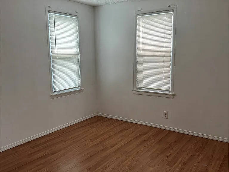 239 Weyl St — Photo 12