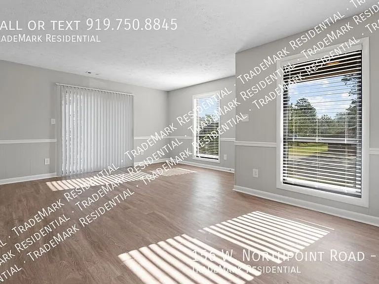 156 W Northpoint Rd #B — Photo 18