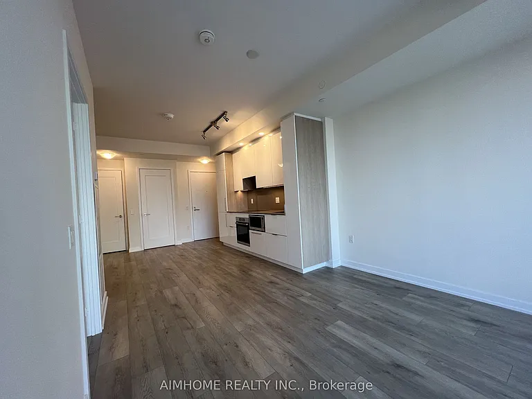 28 Freeland St #2305 — Photo 19