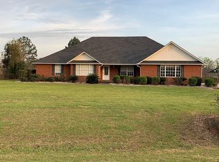 235 Carrington Cir, Thomasville, GA 31757
