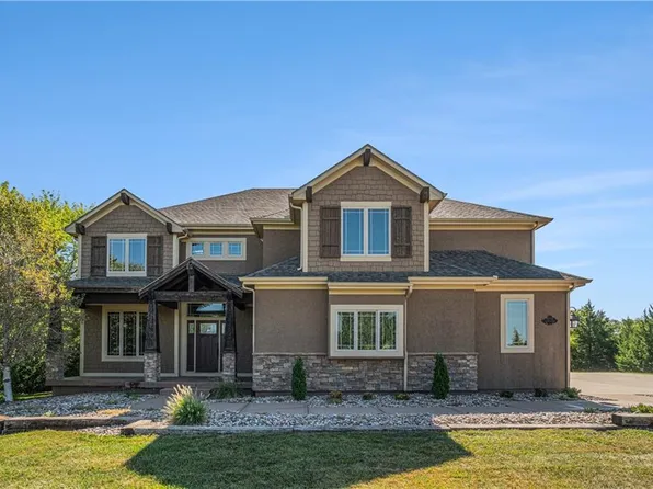 15033 Latham St, Gardner, KS 66030