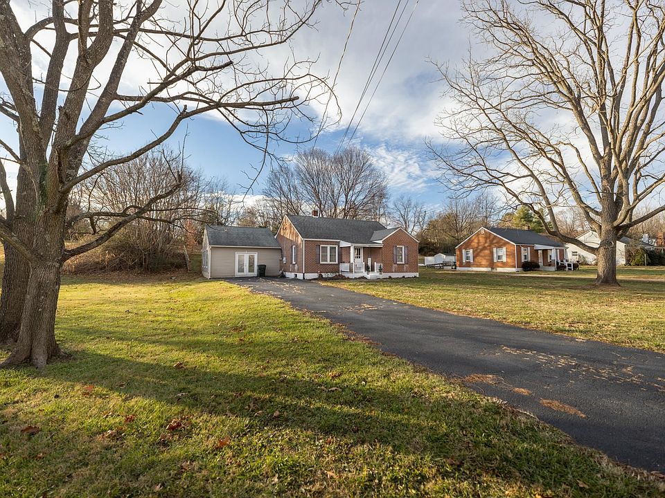 939 Old White Hill Rd, Stuarts Draft, VA 24477 Zillow