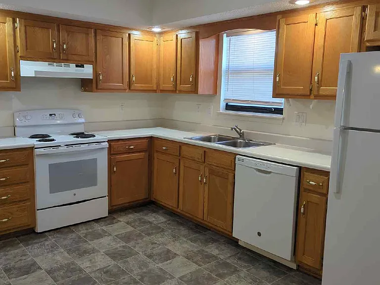 507 Streck Ct #C — Photo 3
