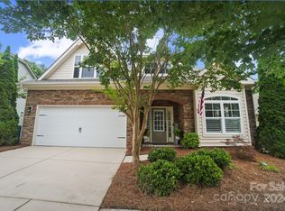 1044 Kings Bottom Dr, Fort Mill, SC 29715