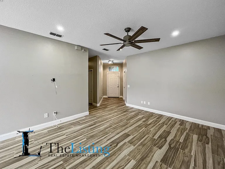 11272 Moonshine Creek Cir — Photo 8