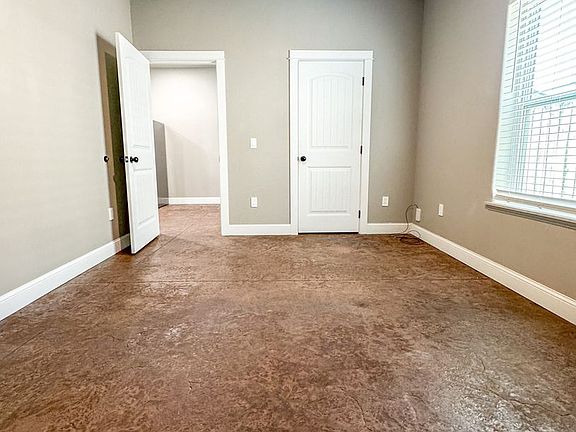 5th image of 1540 Holloway Ave #1