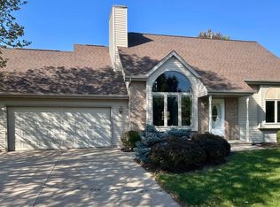 2450 Noel Ct, Oshkosh, WI 54904