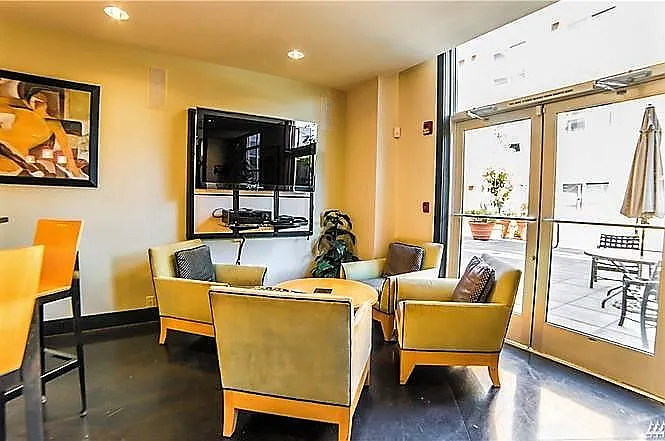 111 108th Ave NE #B-410 — Photo 11