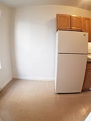 Rented by Roberto Guilbet, LREB