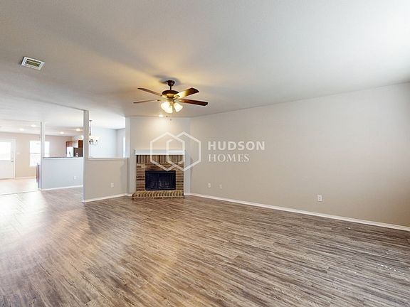 3rd image of 1361 Elkford Ln