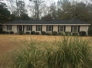 10 Gazebo Ct, Camden, SC 29020