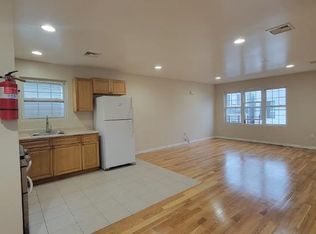 203 Governor St FLOOR 1, Paterson, NJ 07501