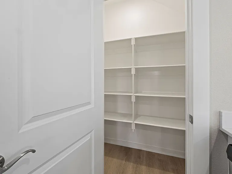 1506 SW Poigai Way #2 — Photo 9