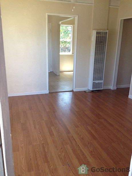 2nd image of 1104 G St