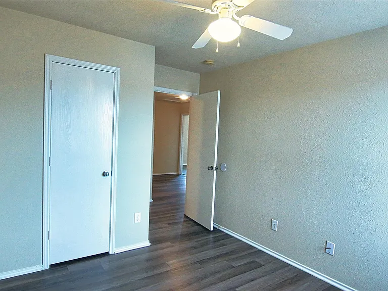 7419 Kennemer Dr — Photo 16