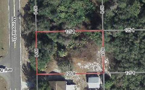1st image of 836 Memorial Dr