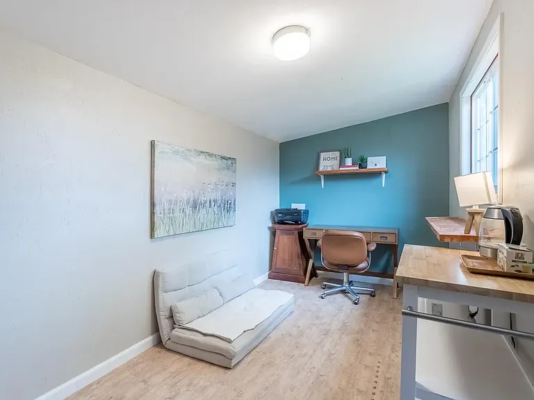 2053 Wilder Dr — Photo 13
