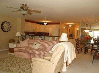 2232 Landings Ln, Delavan, WI 53115