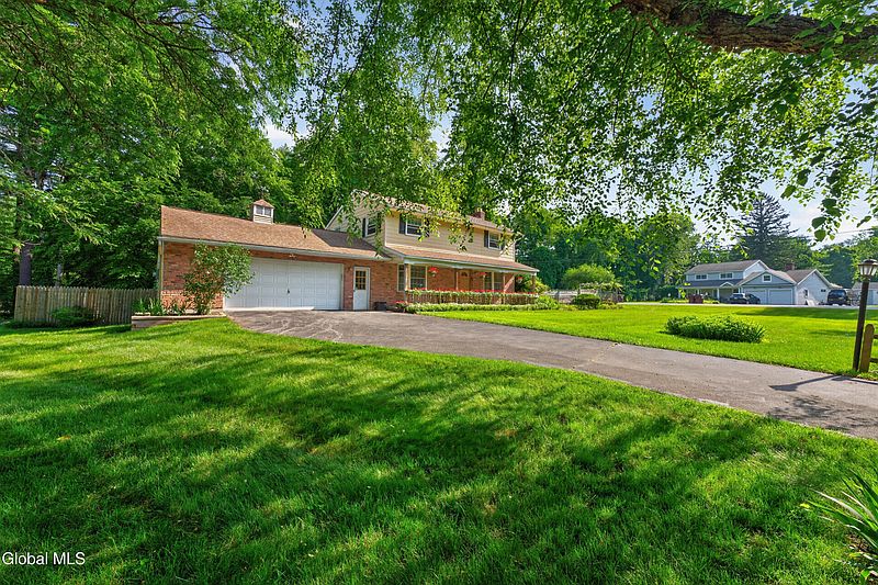 5th image of 47 Weston Drive