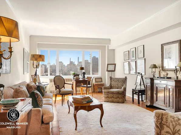 135 E 71st St APT 12A, New York, NY 10021