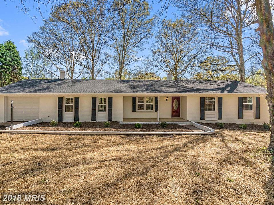 1st image of 2 Eagle Ct