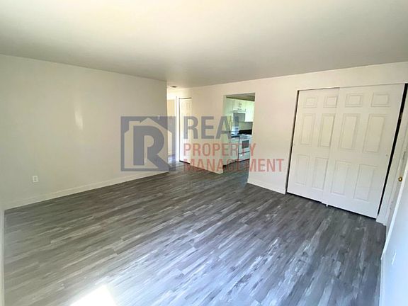 4th image of 7521 10th Avenue Ct E #A