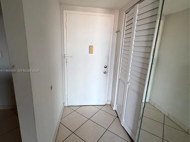 1830 Dixieanna St #406 — Photo 25