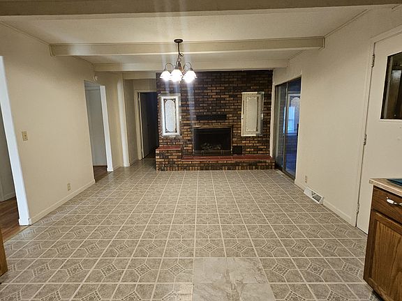 3rd image of 21524 Hasty Dr