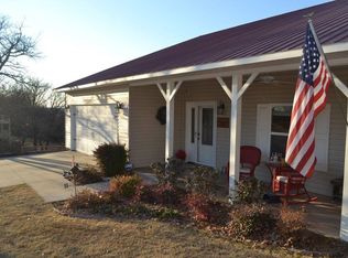 3278 C F Cooper Mem Dr, Sulphur, OK 73086