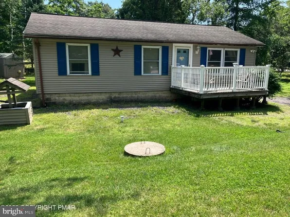 338 Mountain Rd, Albrightsville, PA 18210