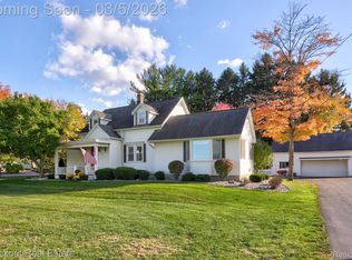 8980 E Curtis Rd, Frankenmuth, MI 48734