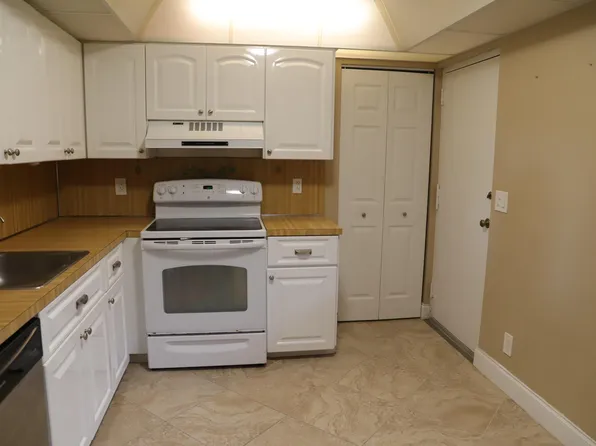 6400 NW 2nd Avenue #423, Boca Raton, FL 33487