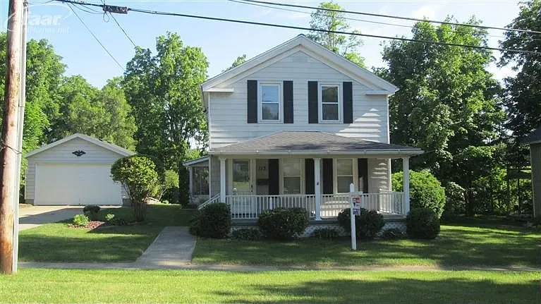 113 Mary St photo 1