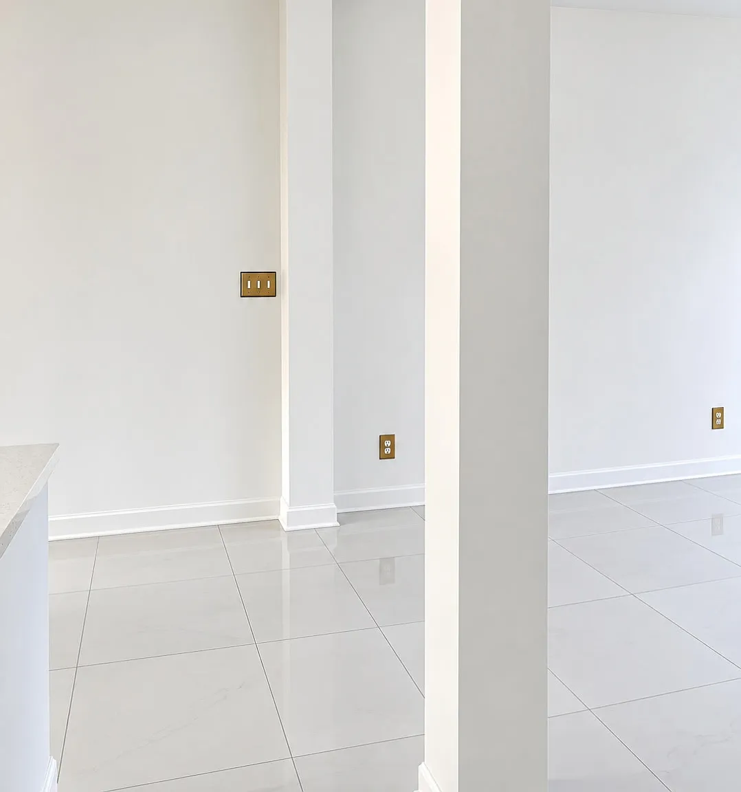 3 bed, $2,000 — Photo 1
