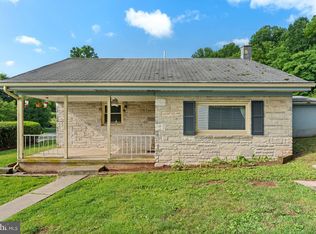 2376 Church Rd, Hummelstown, PA 17036