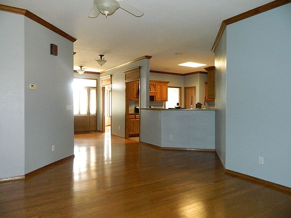 2nd image of 5810 W Villas Ct