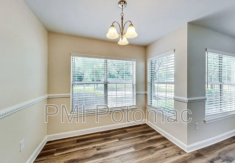 10301 Westridge Dr #101 — Photo 10