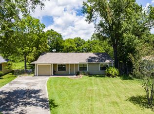 216 Hackberry St, Baytown, TX 77520
